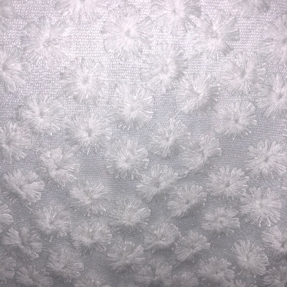 FRANCESCA’S white dress - Picture 5 of 8